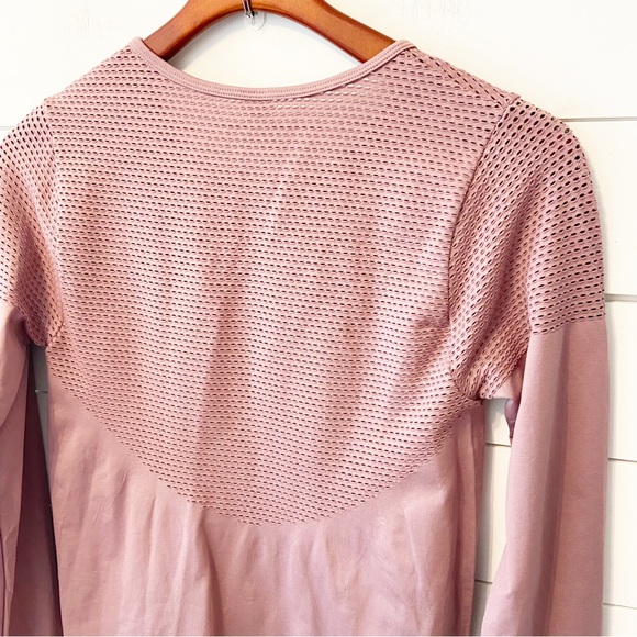 Fabletics | Musetta Long Sleeve Mesh Top Size Large - Picture 7 of 10